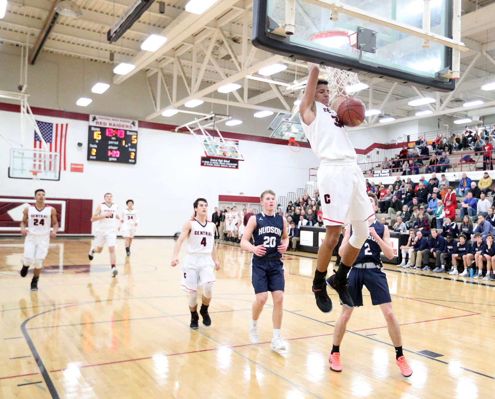La Crosse Central vs. Hudson